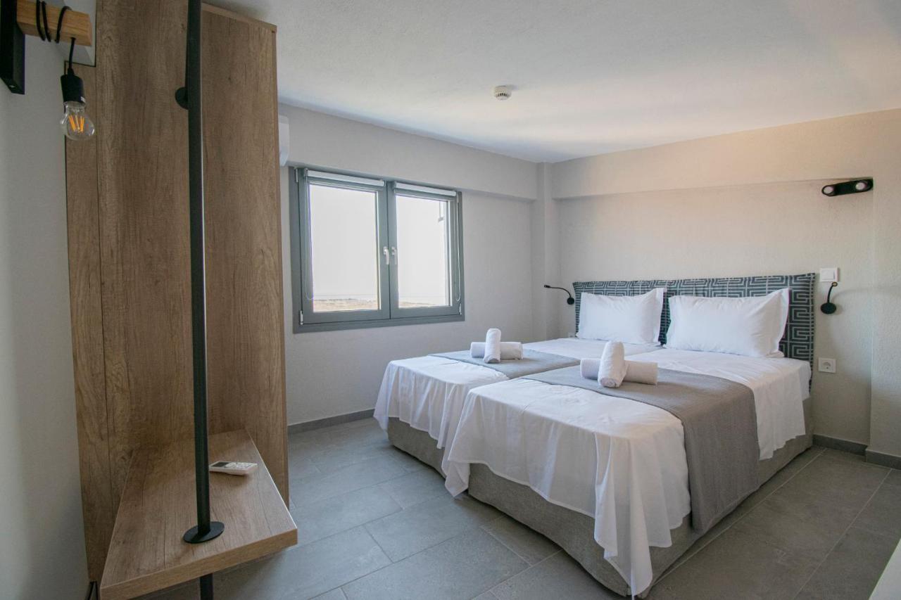 Heraclea Luxury Suites Nea Iraklia Exteriér fotografie