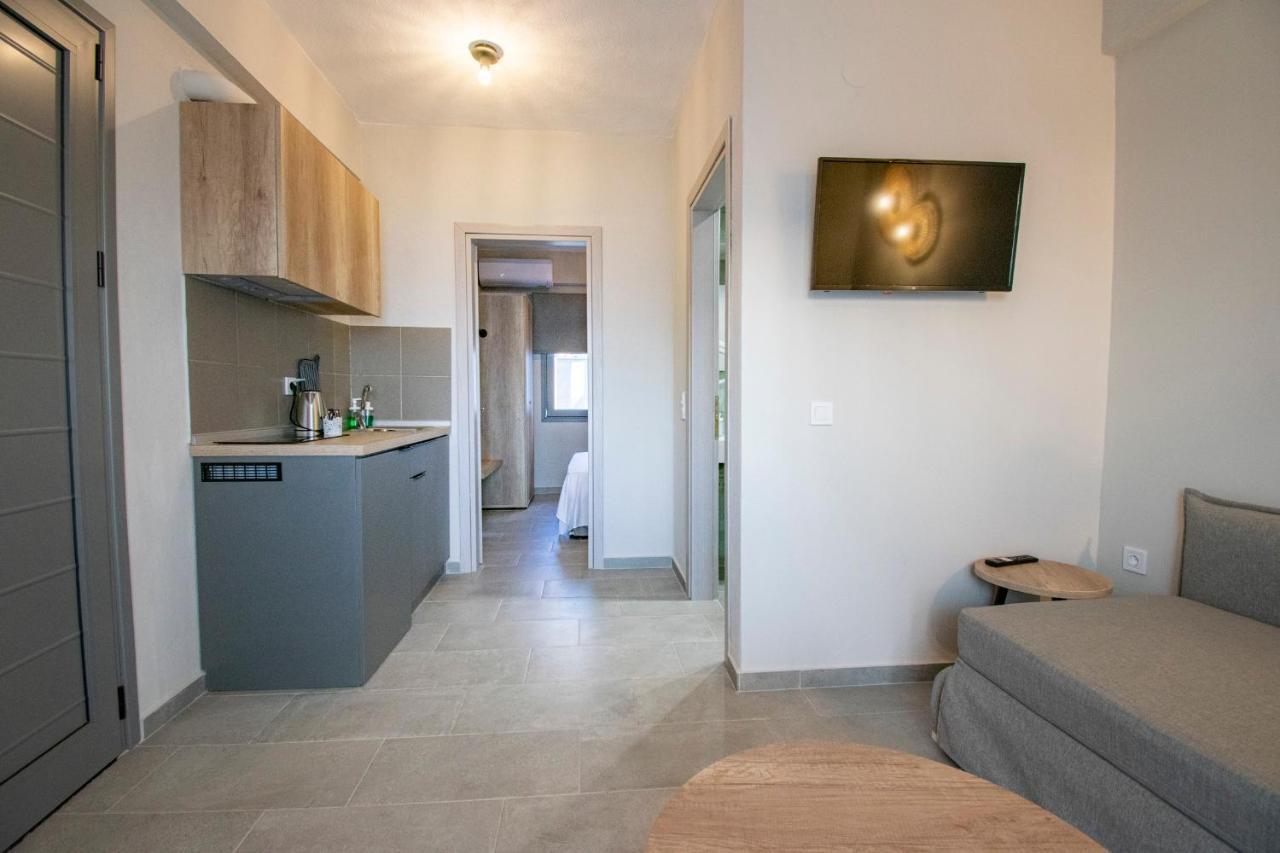 Heraclea Luxury Suites Nea Iraklia Exteriér fotografie