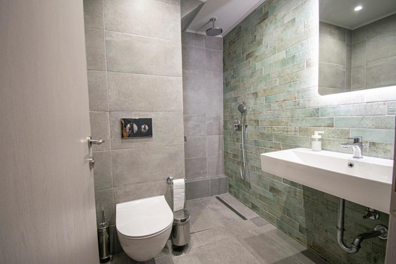 Heraclea Luxury Suites Nea Iraklia Exteriér fotografie