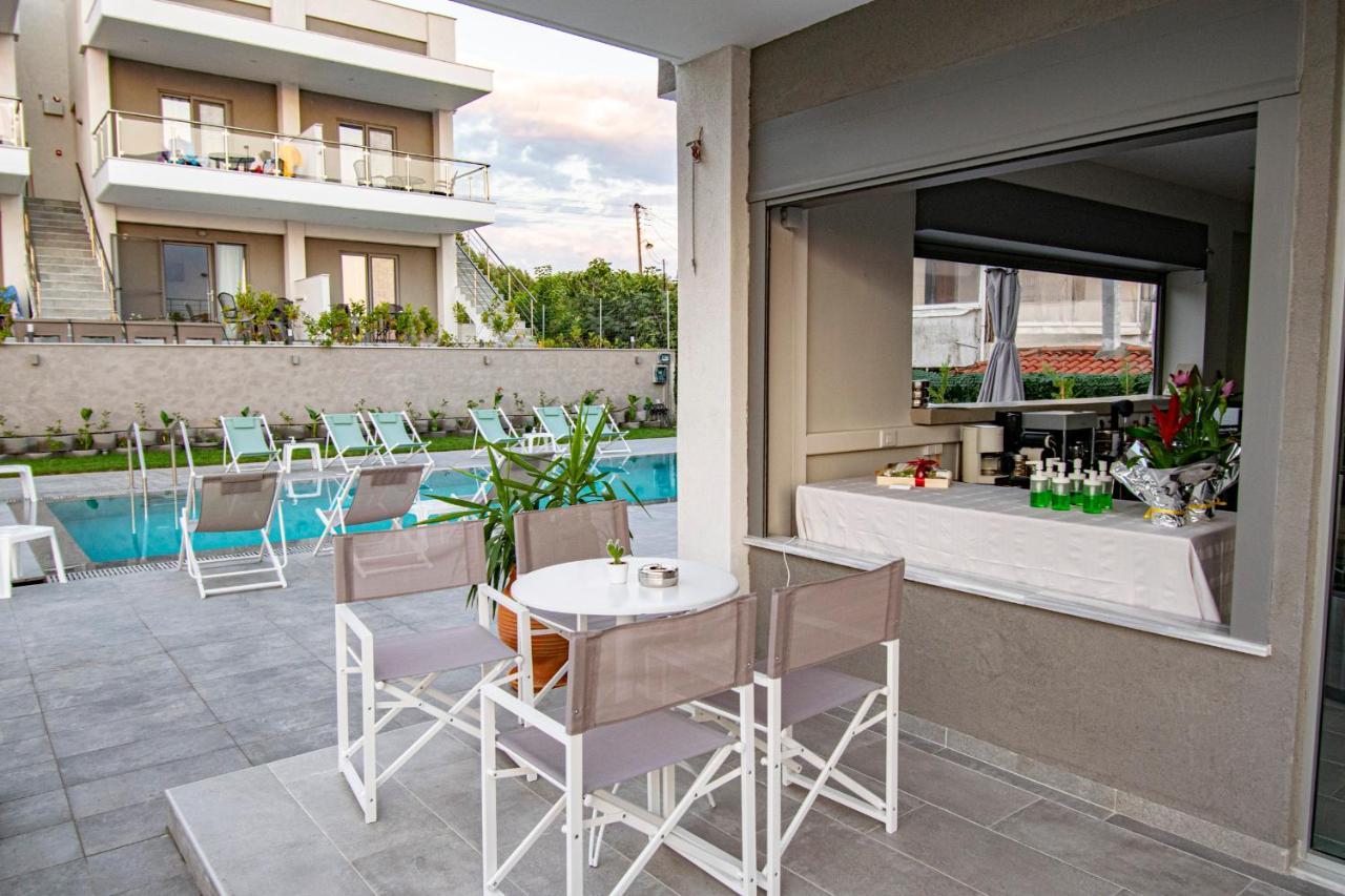 Heraclea Luxury Suites Nea Iraklia Exteriér fotografie